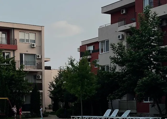 Апартаменты Sunny Noks Orchid Солнечный берег